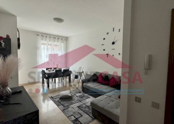 Foto 1 - Three-room apartment via giacomo leopardi
 
18, Saronno - photo 1