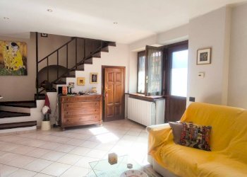 Foto 5 - Villa a Schiera Strada Antica per Chiavolino
 
16, Pollone - foto 5