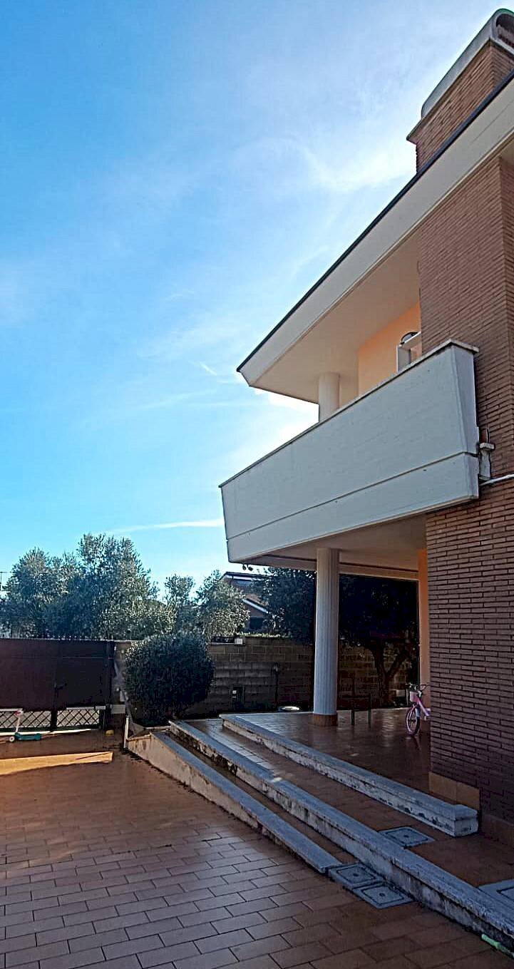 Foto 1 - Independent house VIA MIGLIORAMENTO
 
157, Anzio - photo 1