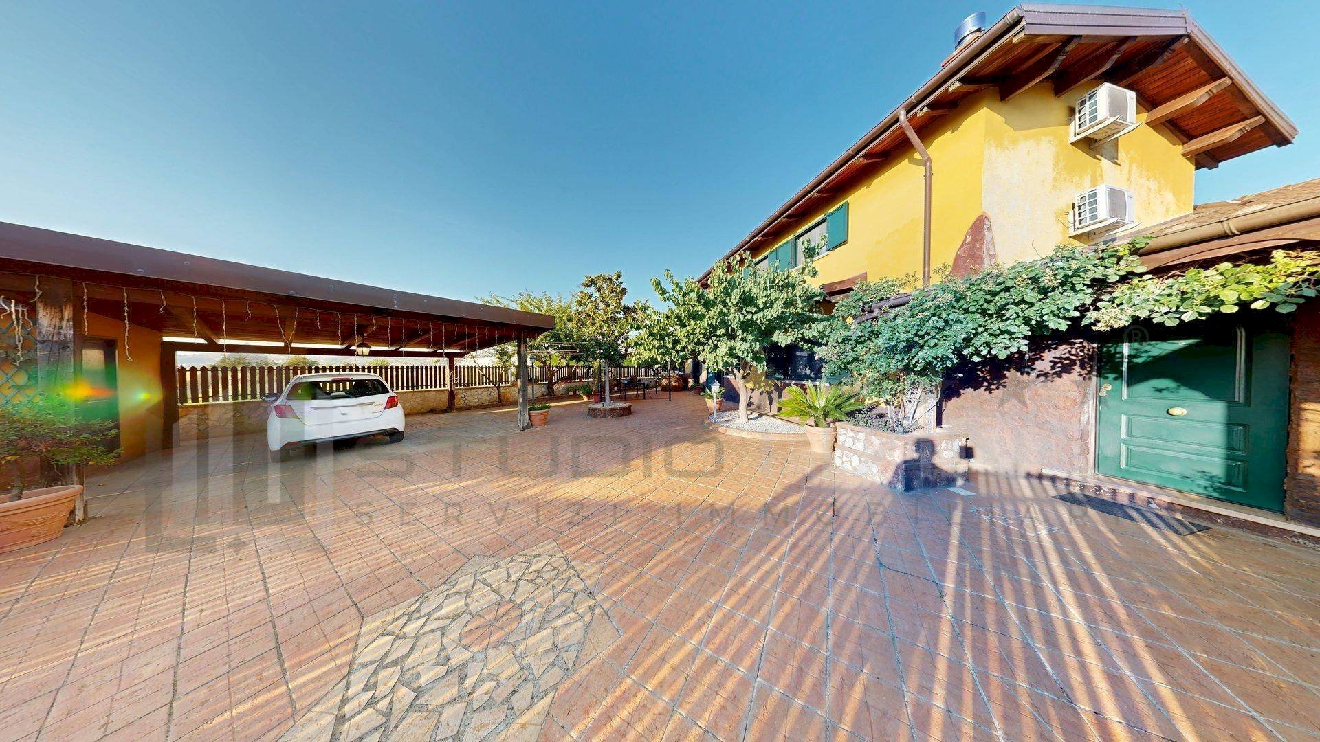 Foto 1 - Villa C.DA VALLELEOTA
 
102, Luzzi - photo 1