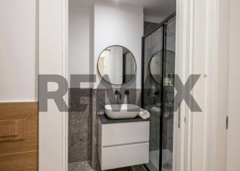 Bagno - Bilocale Via Treviso
 
6, Milano - foto 13