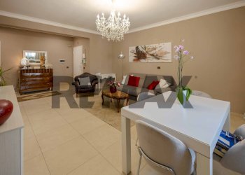 Sala da pranzo - Quadrilocale Via Madonna delle Grazie
39, Rutigliano - foto 3
