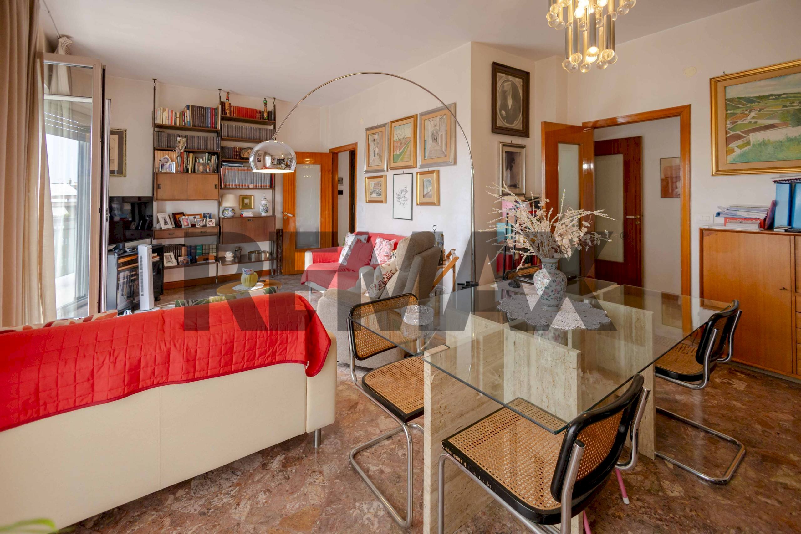 Sala da pranzo - Appartamento Via Giacomo Tauro
3, Bari - foto 3
