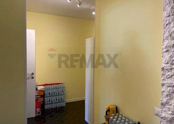 Camera / camera da letto - Bilocale Vai Dalmazia
 
42, Varese - foto 11