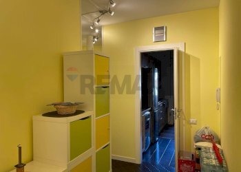 Camera / camera da letto - Bilocale Vai Dalmazia
 
42, Varese - foto 13