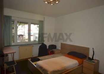 Camera / camera da letto - Bilocale Vai Dalmazia
 
42, Varese - foto 16