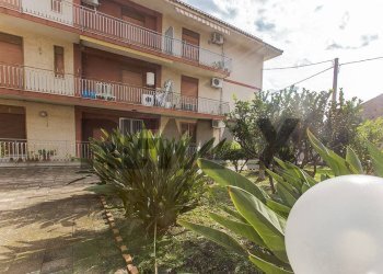 Edificio all\'aperto - Appartamento Via Marina
 
125, Fiumefreddo di Sicilia - foto 9