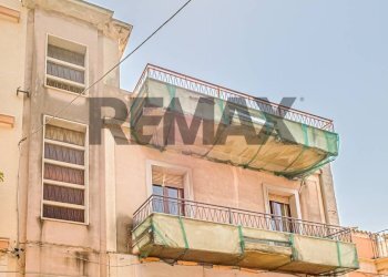 Edificio all\'aperto - Casa indipendente Via Carlo Alberto
 
87/89, Giarre - foto 1