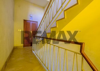 Hall / corridoio - Casa indipendente Via Carlo Alberto
 
87/89, Giarre - foto 3
