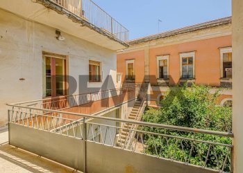 Casa all\'aperto - Casa indipendente Via Carlo Alberto
 
87/89, Giarre - foto 11