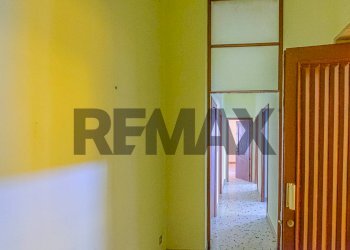 Hall / corridoio - Casa indipendente Via Carlo Alberto
 
87/89, Giarre - foto 20