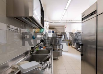 Cucina - Laboratorio Piazza Indipendenza
1, Paterno - foto 23