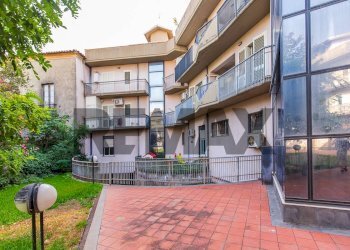 Edificio all\'aperto - Appartamento Via Circumvallazione
 
525, Paterno - foto 1