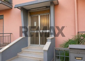 Casa all\'aperto - Appartamento Via Libertà
 
2/F, Riposto - foto 3