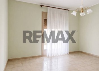 Stanza vuota - Appartamento Via Libertà
 
2/F, Riposto - foto 7