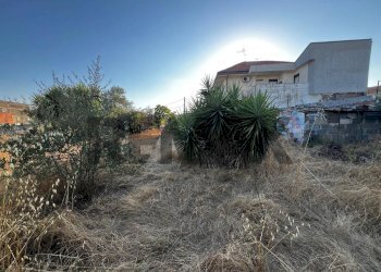 Casa all\'aperto - Building land Via al Tempio
 
5, Camporotondo Etneo - photo 5