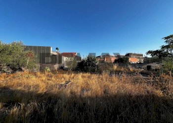 Edificio all\'aperto - Building land Via al Tempio
 
5, Camporotondo Etneo - photo 7