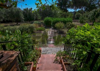 Giardino - Villa Contrada Xirumi
 
PIANO T, Augusta - photo 11