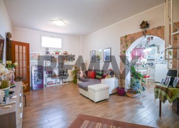 Soggiorno - Villa Contrada Xirumi
 
PIANO T, Augusta - photo 20