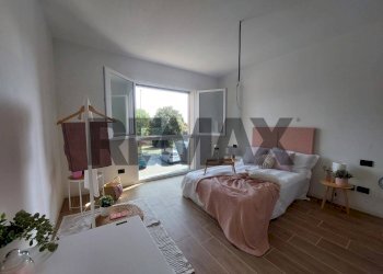 Camera / camera da letto - Bilocale Via Testori
 
1, Lomazzo - foto 3