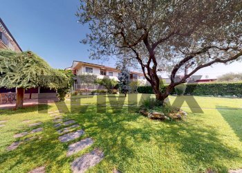 Giardino - Terraced Villa Via Martiri di San Terenzo
 
2, Viareggio - photo 3
