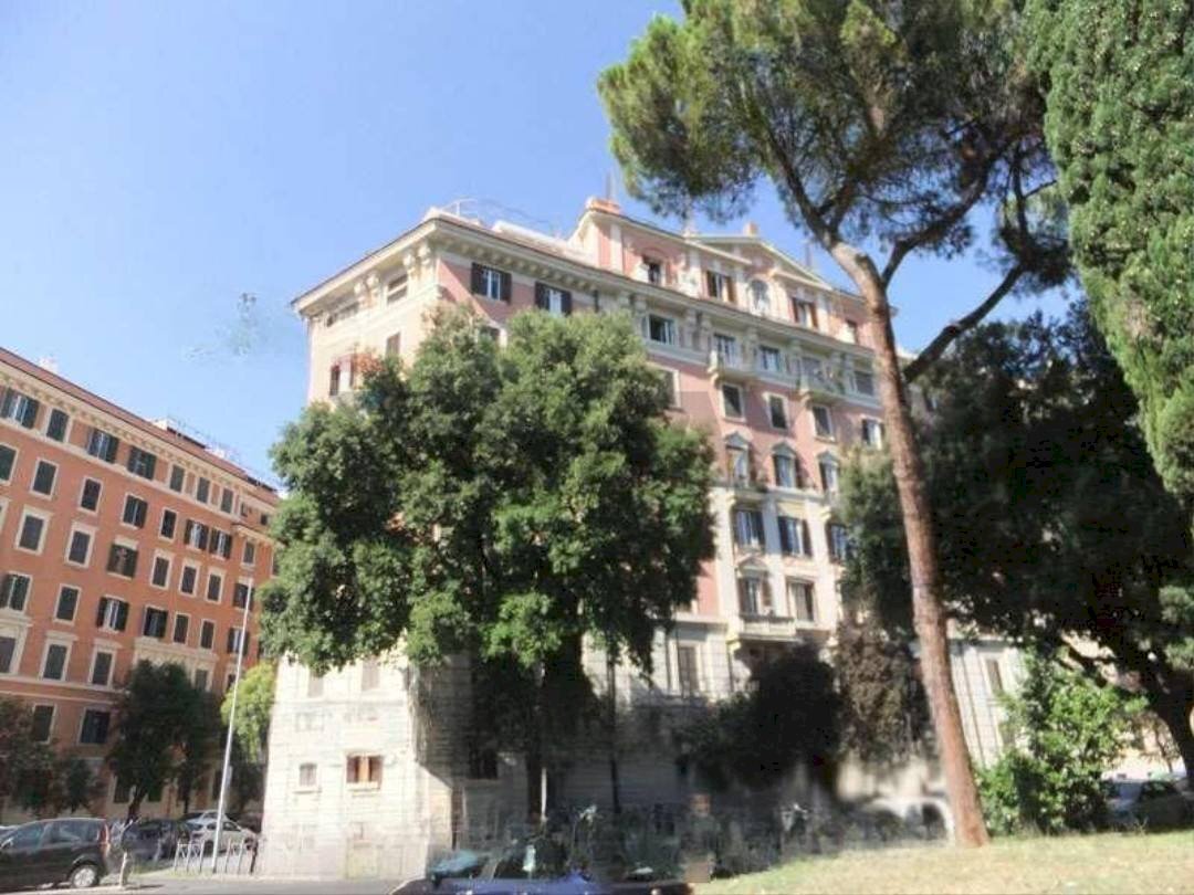 Edificio all\'aperto - Appartamento Viale Giuseppe Mazzini
119, Roma - foto 2