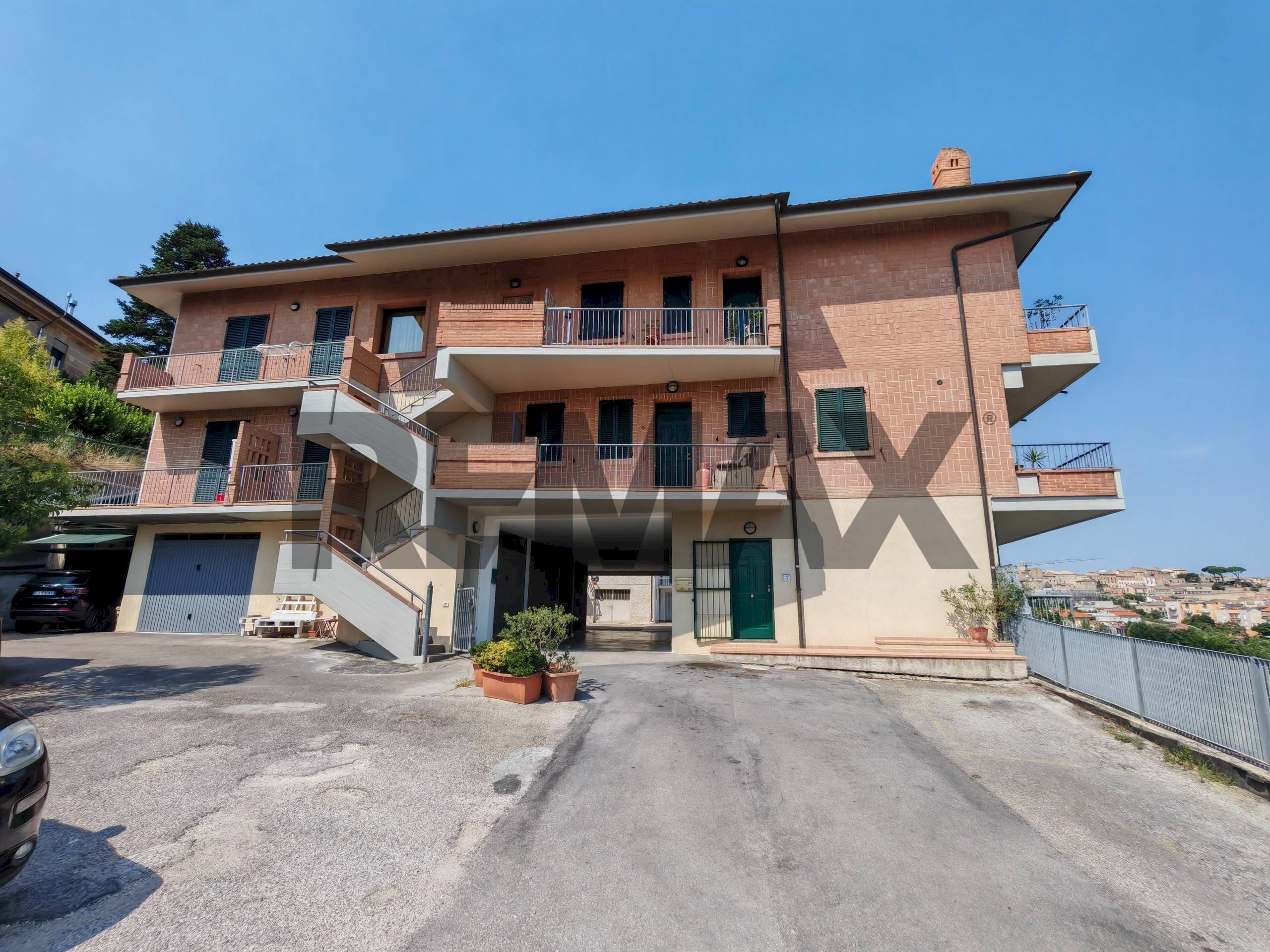 Edificio all\'aperto - Bilocale VIA DALMAZIA
 
21, Recanati - foto 1