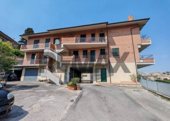Edificio all\'aperto - Bilocale VIA DALMAZIA
 
21, Recanati - foto 3
