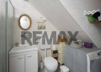 Bagno - Quadrilocale Via modena
 
12, Colli al Metauro - foto 22
