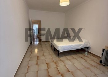 Camera / camera da letto - Non-buildable land Via Zingarelli 2
2, Catania - photo 7