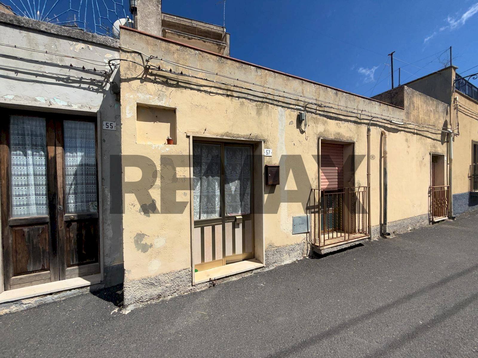 Edificio all\'aperto - Casa indipendente via Carmine
 
57, Buscemi - foto 1
