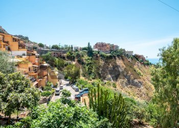 Edificio all\'aperto - Trilocale Via Cagli Corrado
 
4, Taormina - foto 31