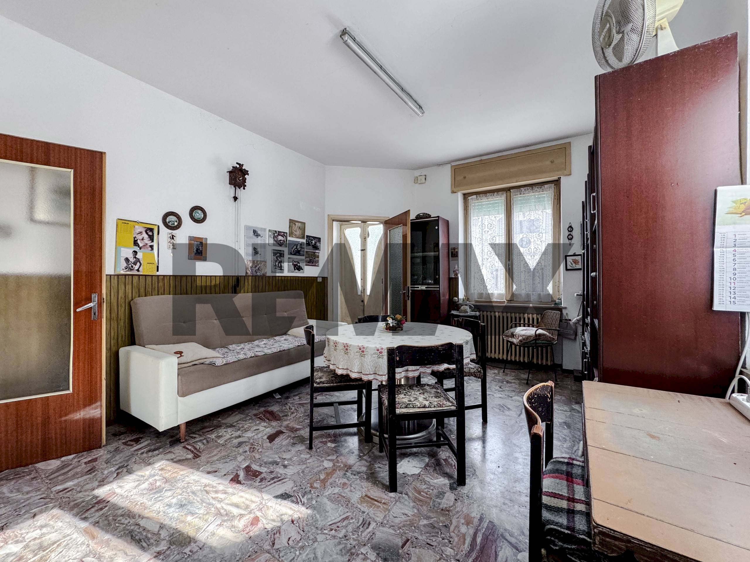 Sala da pranzo - Semi-detached house Via Umberto I
 
57, Palestro - photo 3