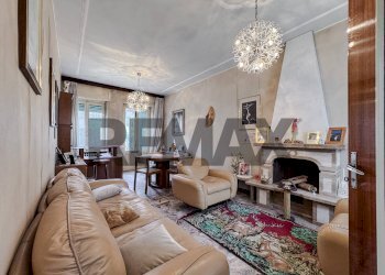 Soggiorno - Semi-detached house Via Umberto I
 
57, Palestro - photo 6