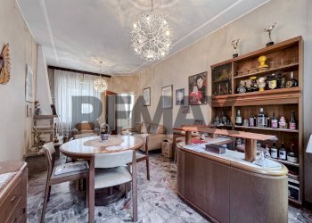 Sala da pranzo - Semi-detached house Via Umberto I
 
57, Palestro - photo 13