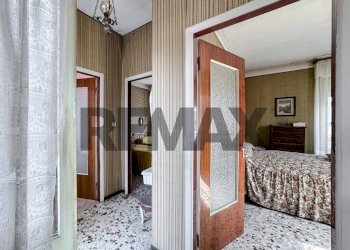 Hall / corridoio - Semi-detached house Via Umberto I
 
57, Palestro - photo 14