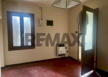 Stanza vuota - Casa semi indipendente STRADA ARGINE PO SUD
 
114, San Benedetto Po - foto 14