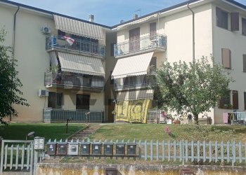 Edificio all\'aperto - Three-room apartment VIA FALCONE E BORSELLINO
 
8, Castel d'Ario - photo 1