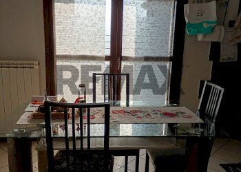 Sala da pranzo - Three-room apartment VIA FALCONE E BORSELLINO
 
8, Castel d'Ario - photo 7
