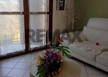 Soggiorno - Three-room apartment VIA FALCONE E BORSELLINO
 
8, Castel d'Ario - photo 8