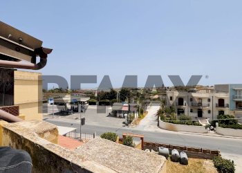 Vista dal terrazzino - Appartamento Via Agrigento
 
4, Pachino - foto 35