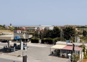 Vista dal terrazzino - Appartamento Via Agrigento
 
4, Pachino - foto 36