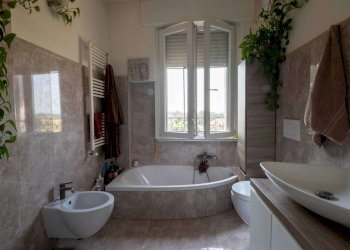 Four-room apartment Cornate d'Adda - photo 10