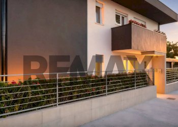 Casa all\'aperto - Trilocale VIA OREFICI
3, Capriate San Gervasio - foto 26