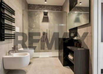 Bagno - Trilocale VIA ROMA
 
3, Busnago - foto 23