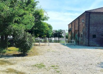 Edificio all\'aperto - Casa indipendente prondolo
 
91, Portomaggiore - foto 25