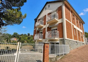 Foto 1 - Villa via Cordova
 
25, Baldissero Torinese - photo 1