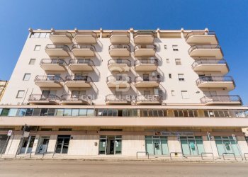 Foto 1 - Appartamento Piazza Gioacchino Toma
 
55, Galatina - foto 1