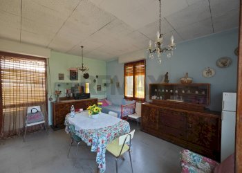Sala da pranzo - Villa Località Scoglio
 
snc, Perinaldo - foto 9