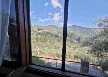 Vista delle montagne - Villa Località Scoglio
 
snc, Perinaldo - foto 18
